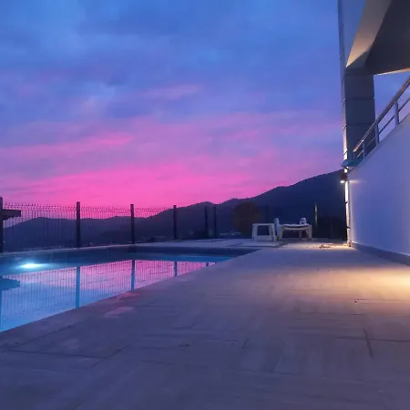 Lovely With Fascinating View In Апартаменты Фетхие